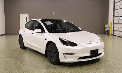 2022 Tesla Model 3 Long Range