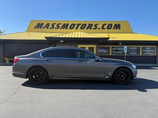 2019 BMW 740i