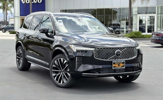 2026 Volvo XC90 Ultra Bright