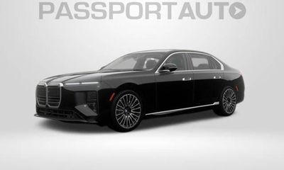 2027 BMW 7 Series 740