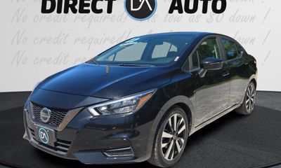 2022 Nissan Versa SR
