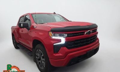 2022 Chevrolet Silverado RST