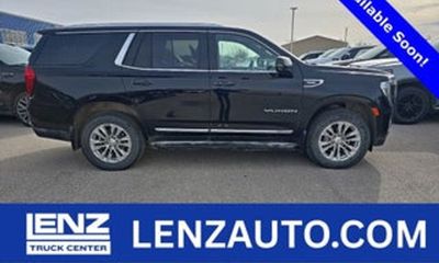 2024 GMC Yukon SLT