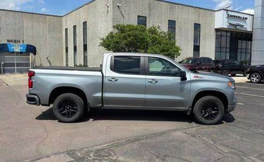 2024 Chevrolet Silverado RST