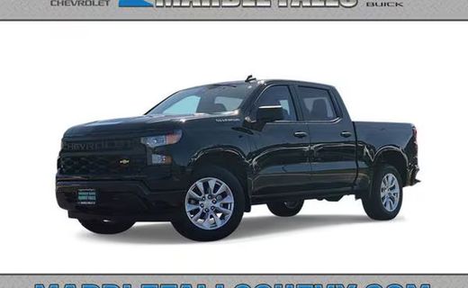 2026 Chevrolet Silverado Custom