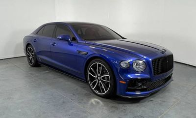 2024 Bentley Flying Spur V8