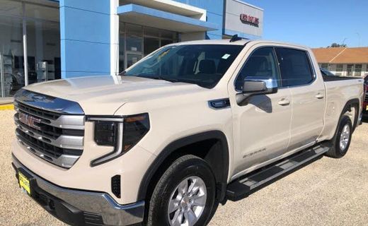 2026 GMC Sierra SLE