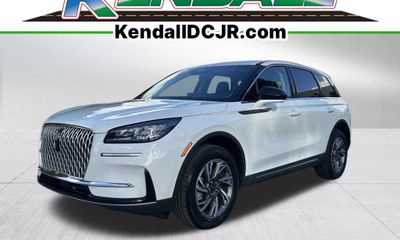 2023 Lincoln Corsair Standard