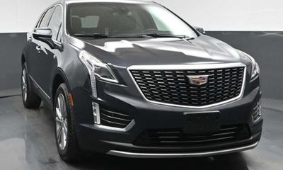 2023 Cadillac XT5 Premium Luxury