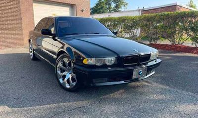 2001 BMW 740IL