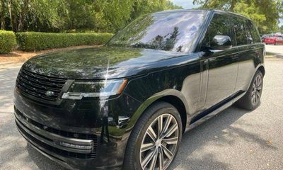 2023 Land Rover Range SE