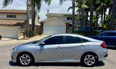 2018 Honda Civic LX