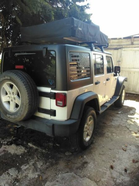 2016 Jeep Wrangler — a typically priced live listing