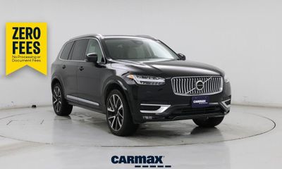 2023 Volvo XC90 Plus Bright