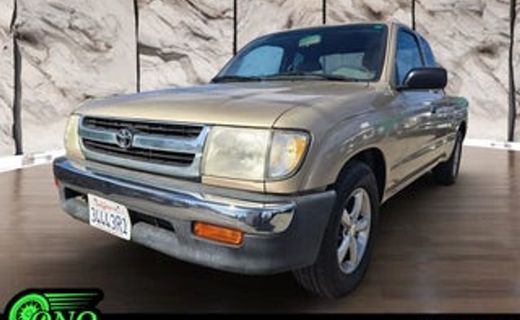 1997 Toyota Tacoma Deluxe