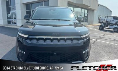 2026 Jeep Grand Wagoneer Base