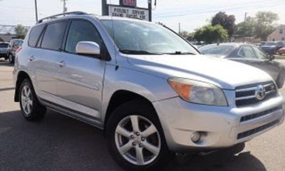 2007 Toyota RAV4 High Without Third