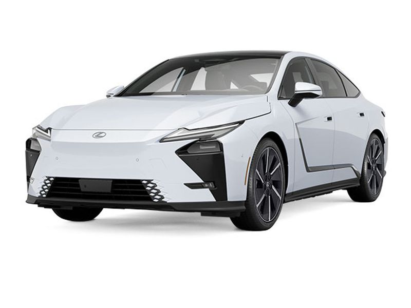 2026 Lexus ES — a typically priced live listing