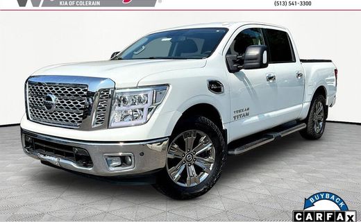 2017 Nissan Titan SV