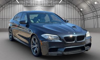 2013 BMW M5 Base