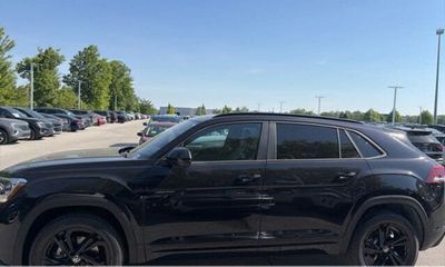 2026 Volkswagen Atlas Cross Sport 4Motion SEL R