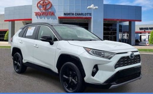 2023 Toyota RAV4 XLE