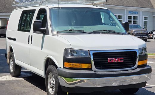 2020 GMC Savana 2500