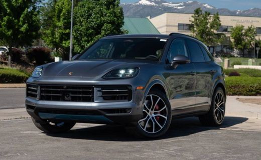 2026 Porsche Cayenne S