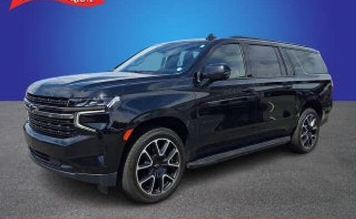 2023 Chevrolet Suburban LT