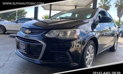 2017 Chevrolet Sonic LT