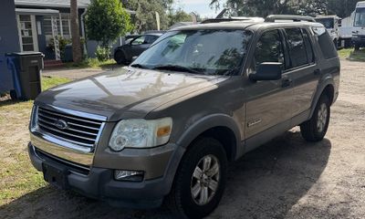 2006 Ford Explorer XLT