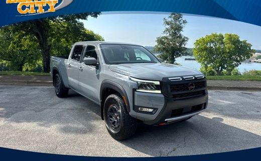 2025 Nissan Frontier