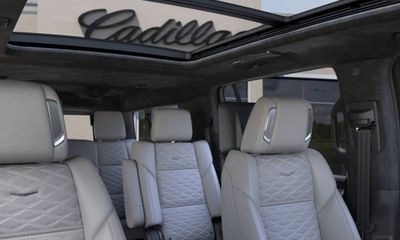 2026 Cadillac Escalade ESV Platinum Luxury