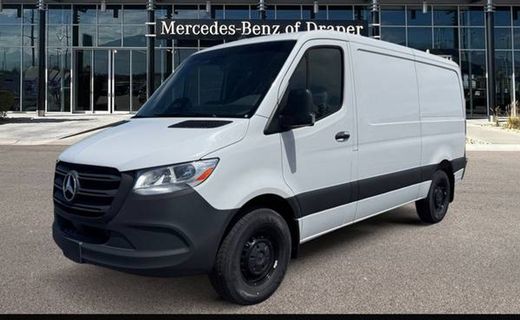 2025 Mercedes-Benz Sprinter 907