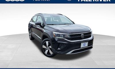 2023 Volkswagen Taos 4Motion S W