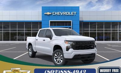 2026 Chevrolet Silverado Custom