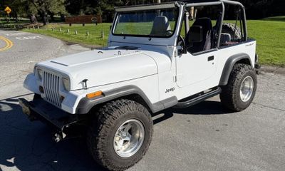 1993 Jeep Wrangler S