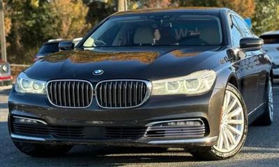 2016 BMW 740I