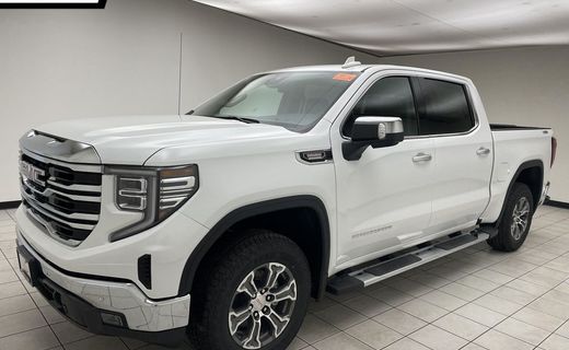 2026 GMC Sierra SLT