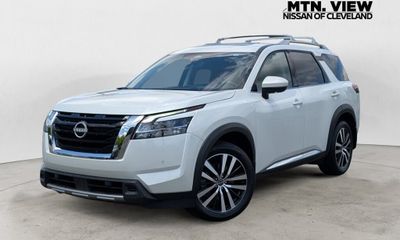2024 Nissan Pathfinder Platinum