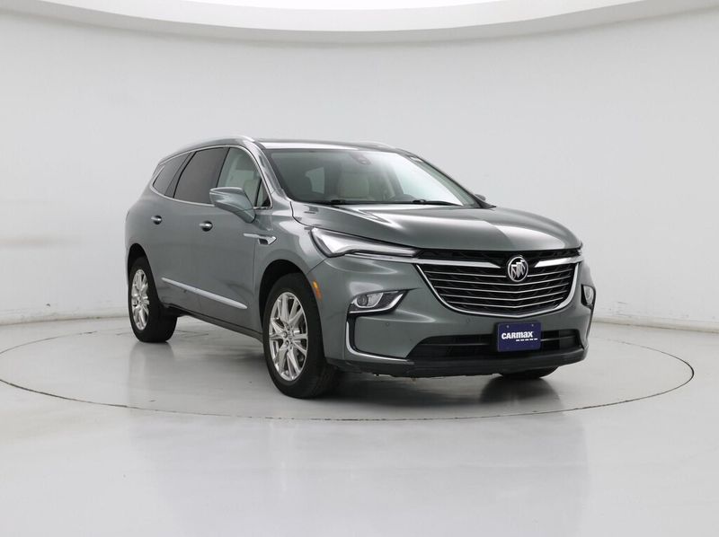 2023 Buick Enclave — a typically priced live listing