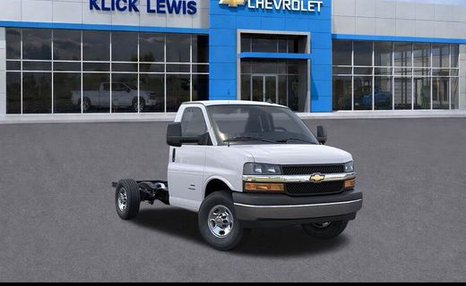 2026 Chevrolet Express 3500 Cutaway 139