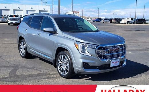 2023 GMC Terrain Denali