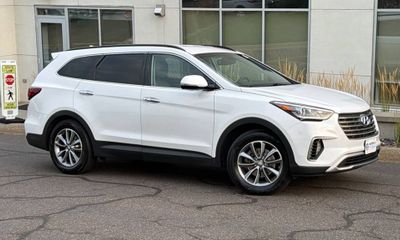 2017 Hyundai Santa FE GLS