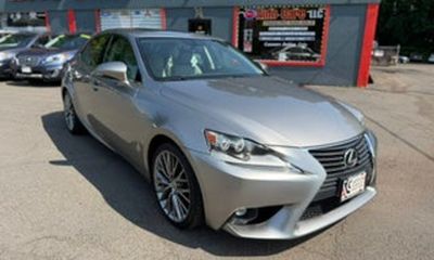 2016 Lexus IS 300