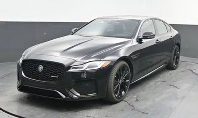 2024 Jaguar XF P300 R Dynamic