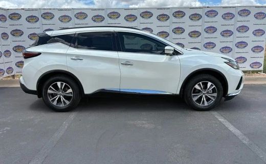 2022 Nissan Murano SV
