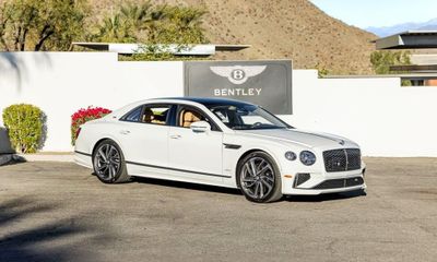 2025 Bentley Flying Spur Speed
