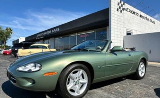 1999 Jaguar XK8