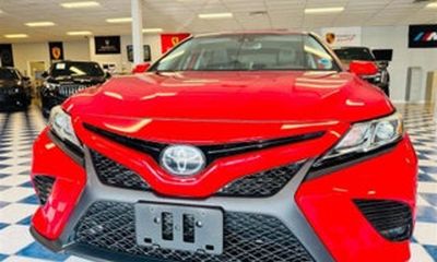 2019 Toyota Camry L LE SE